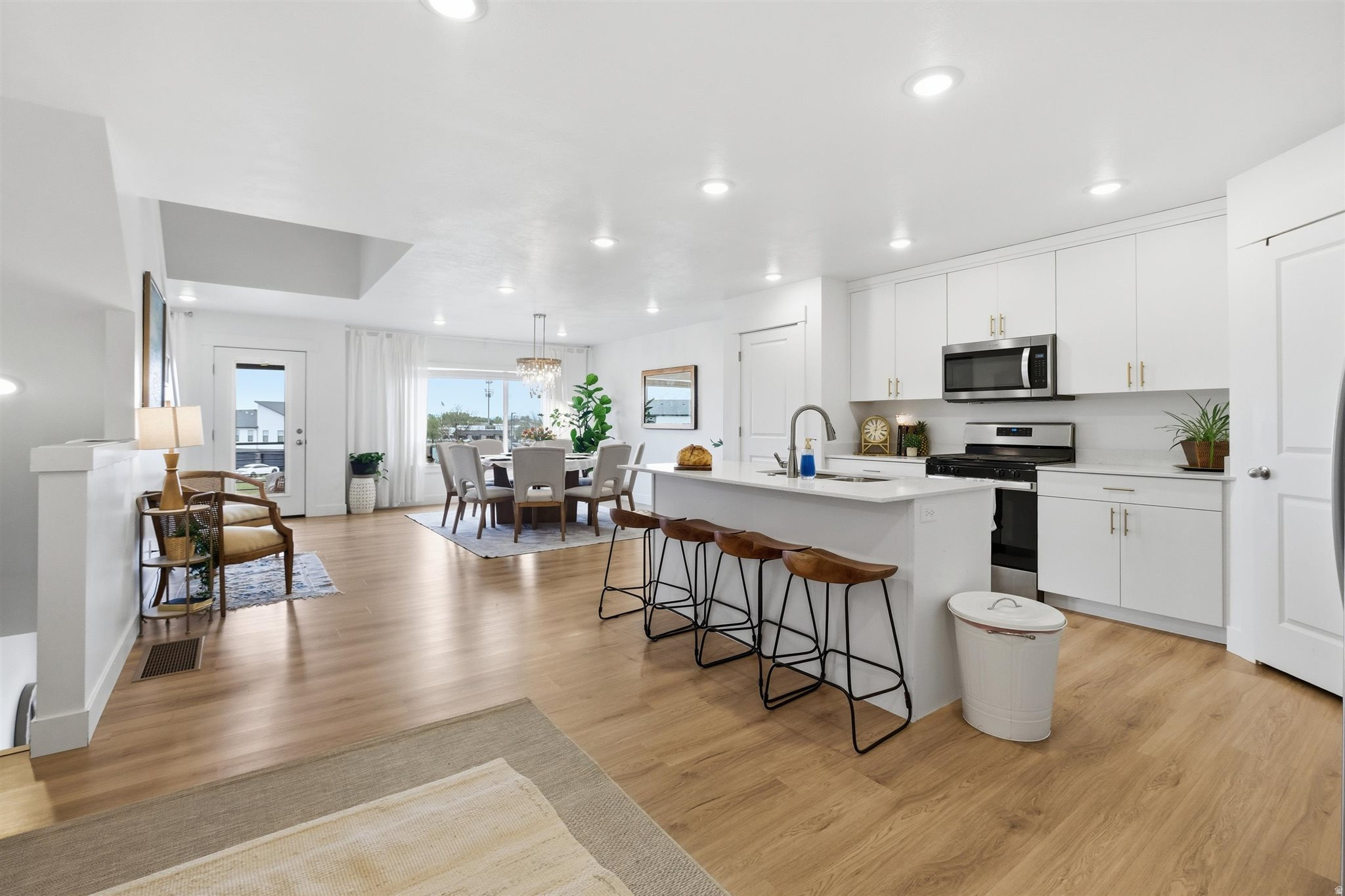 PROVIDENCE GATEWAY - Residential