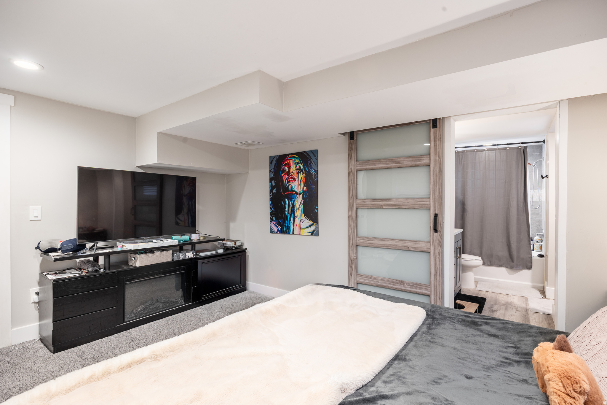 CAPITOL - Residential