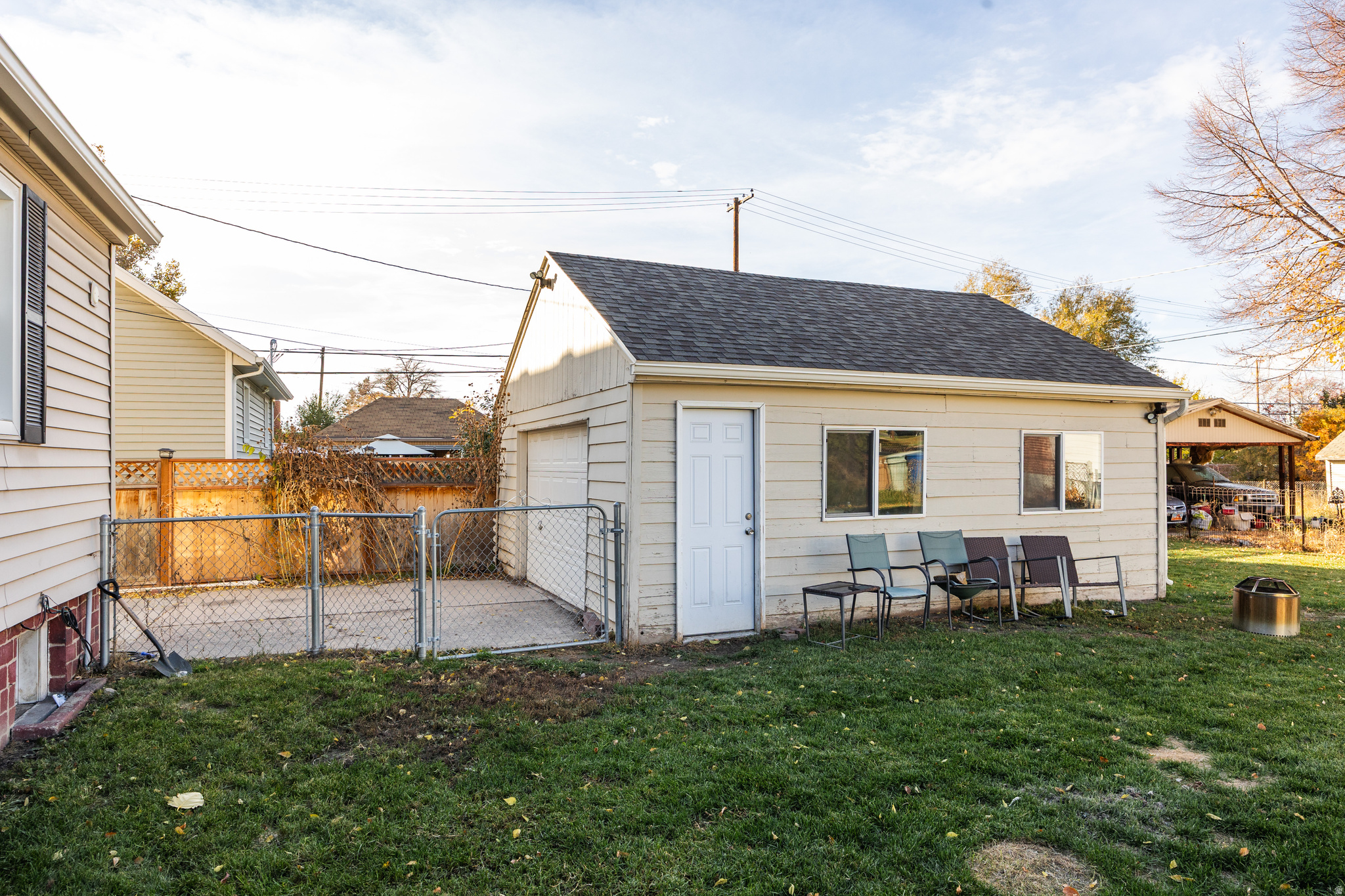 CAPITOL - Residential