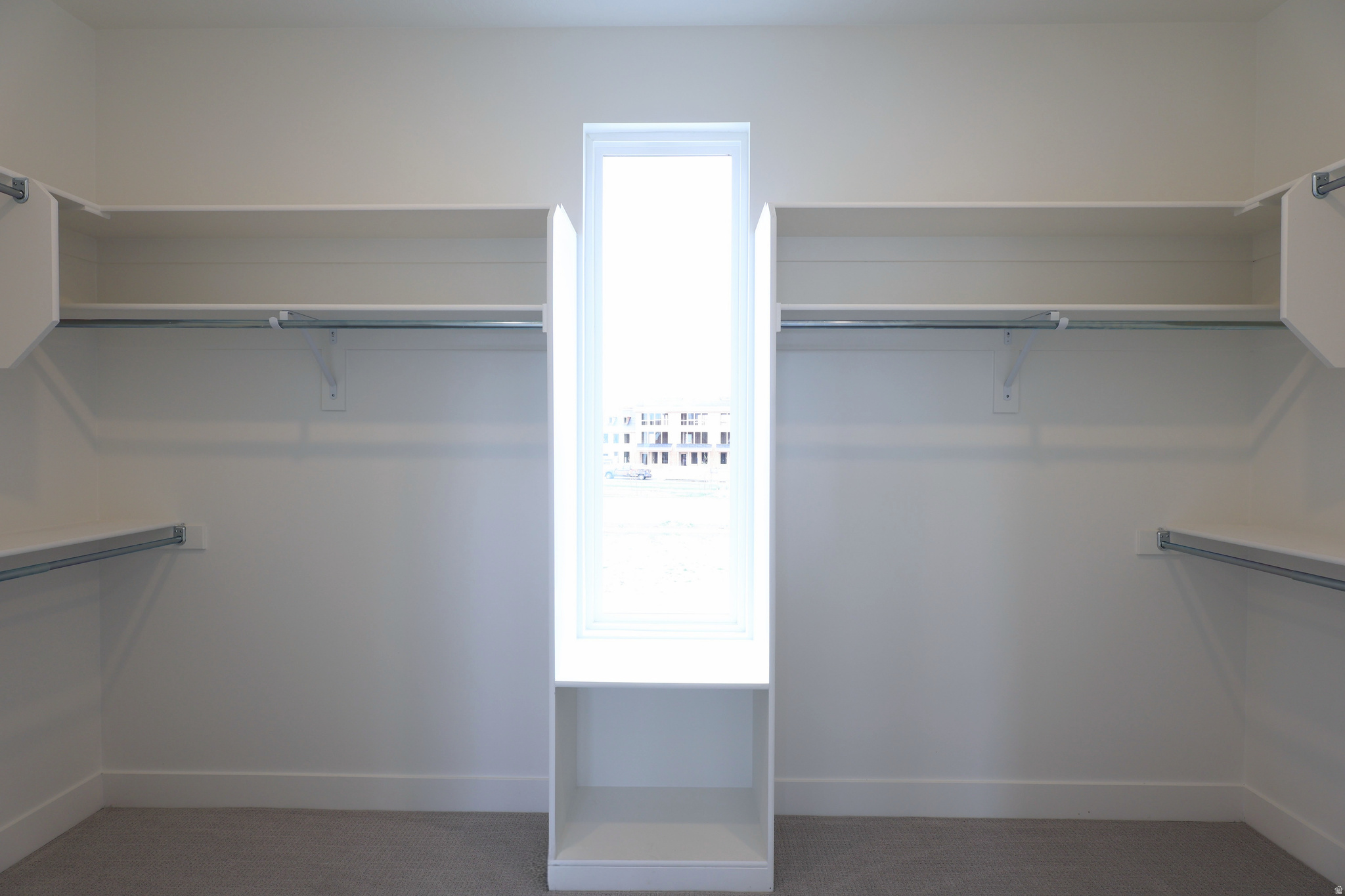 DAYBREAK - Residential