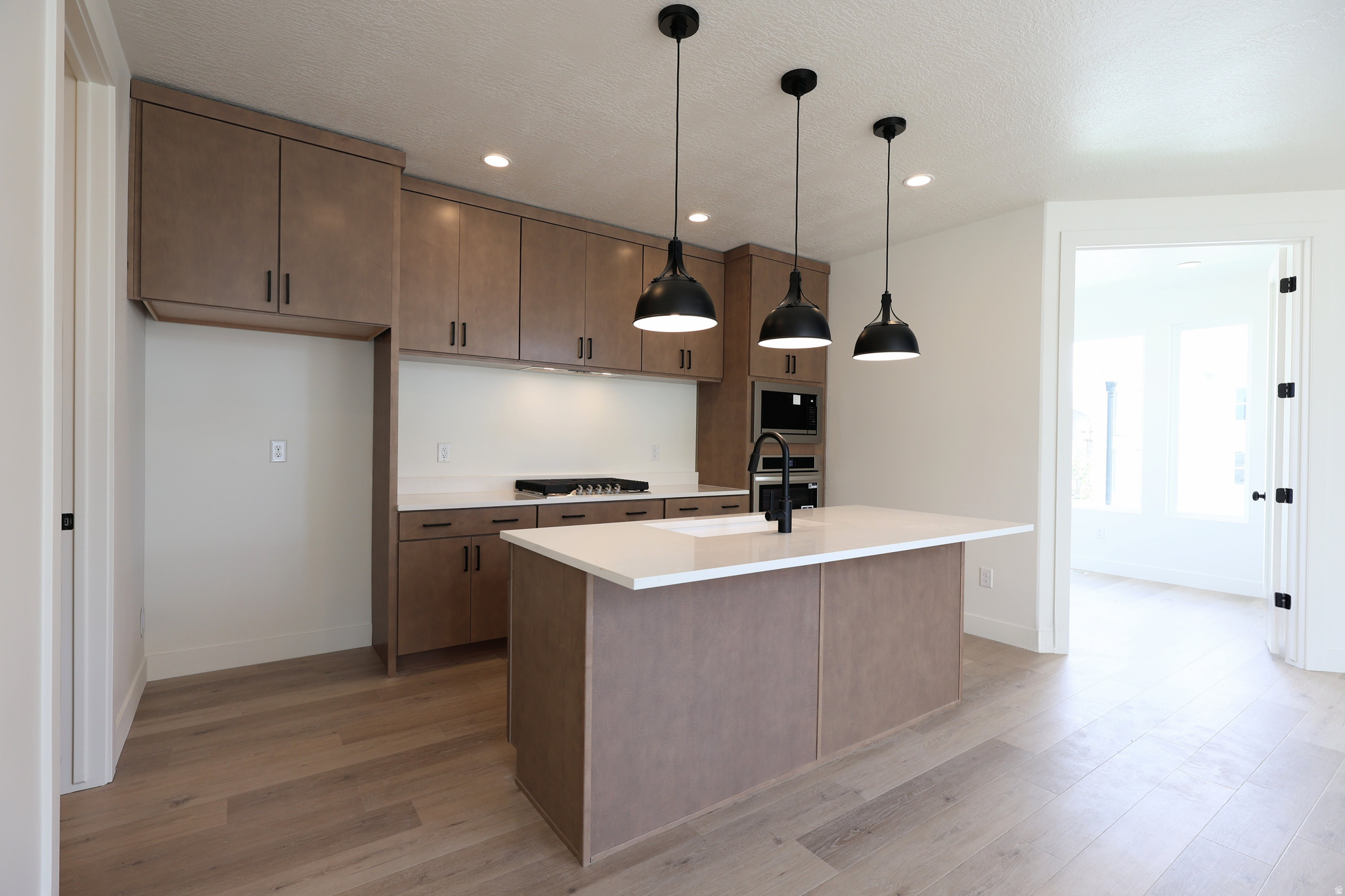 DAYBREAK - Residential