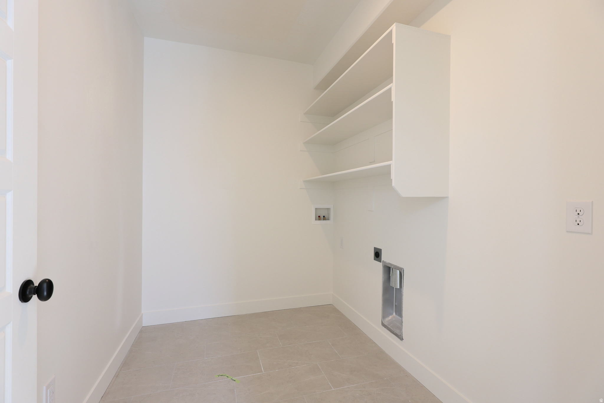 DAYBREAK - Residential