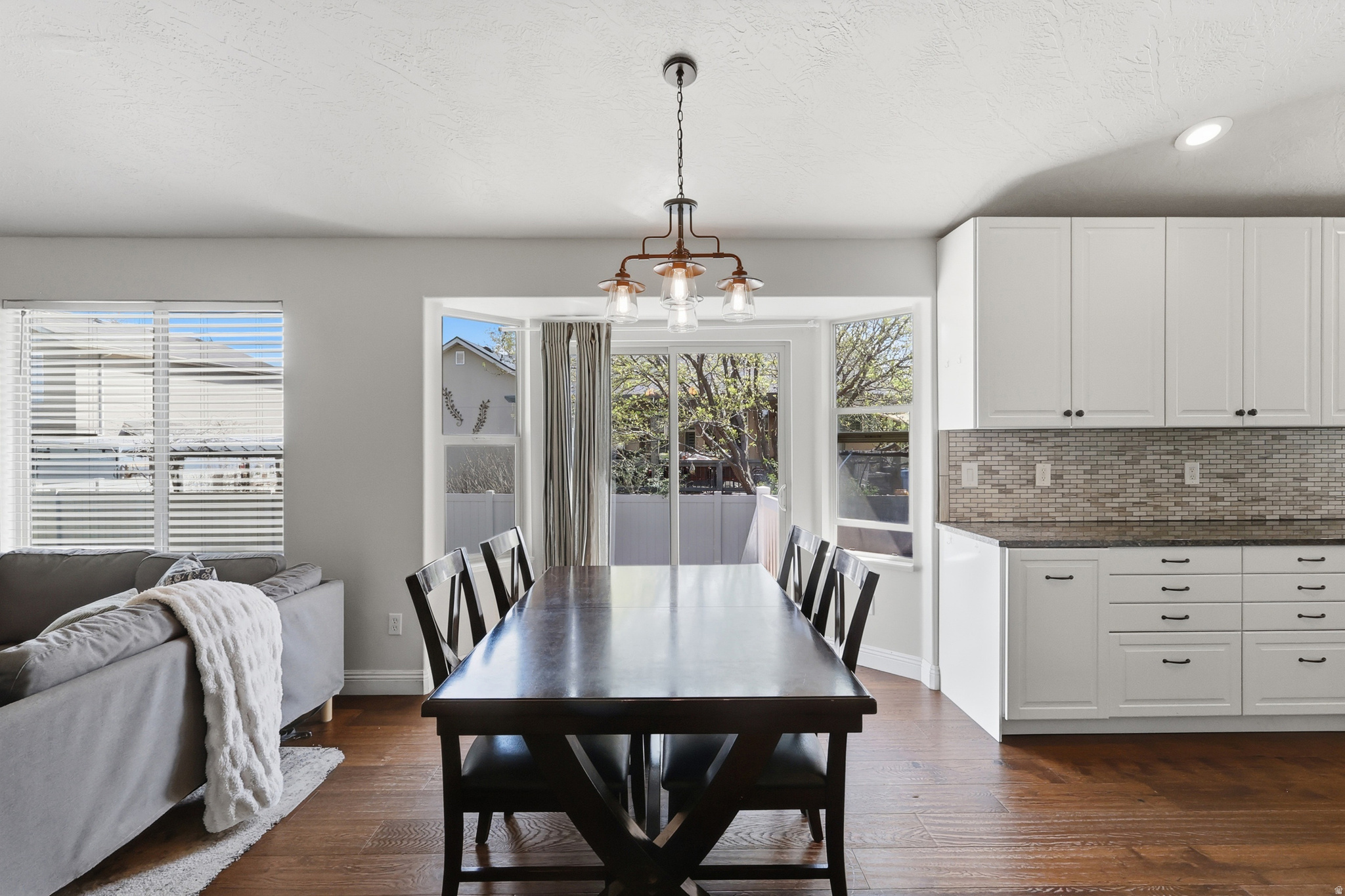 CANYON VIEW - Residential