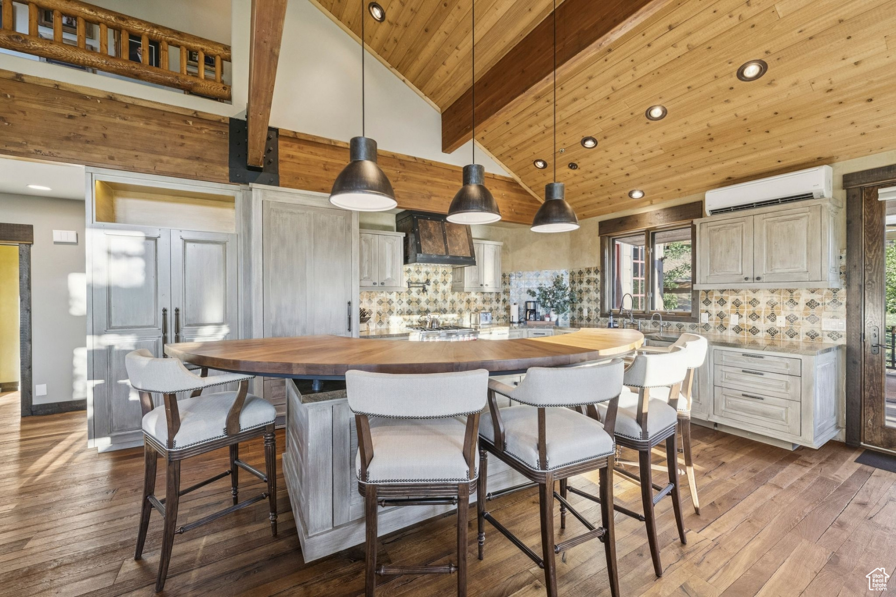 HIDDEN OAKS - Residential Lease