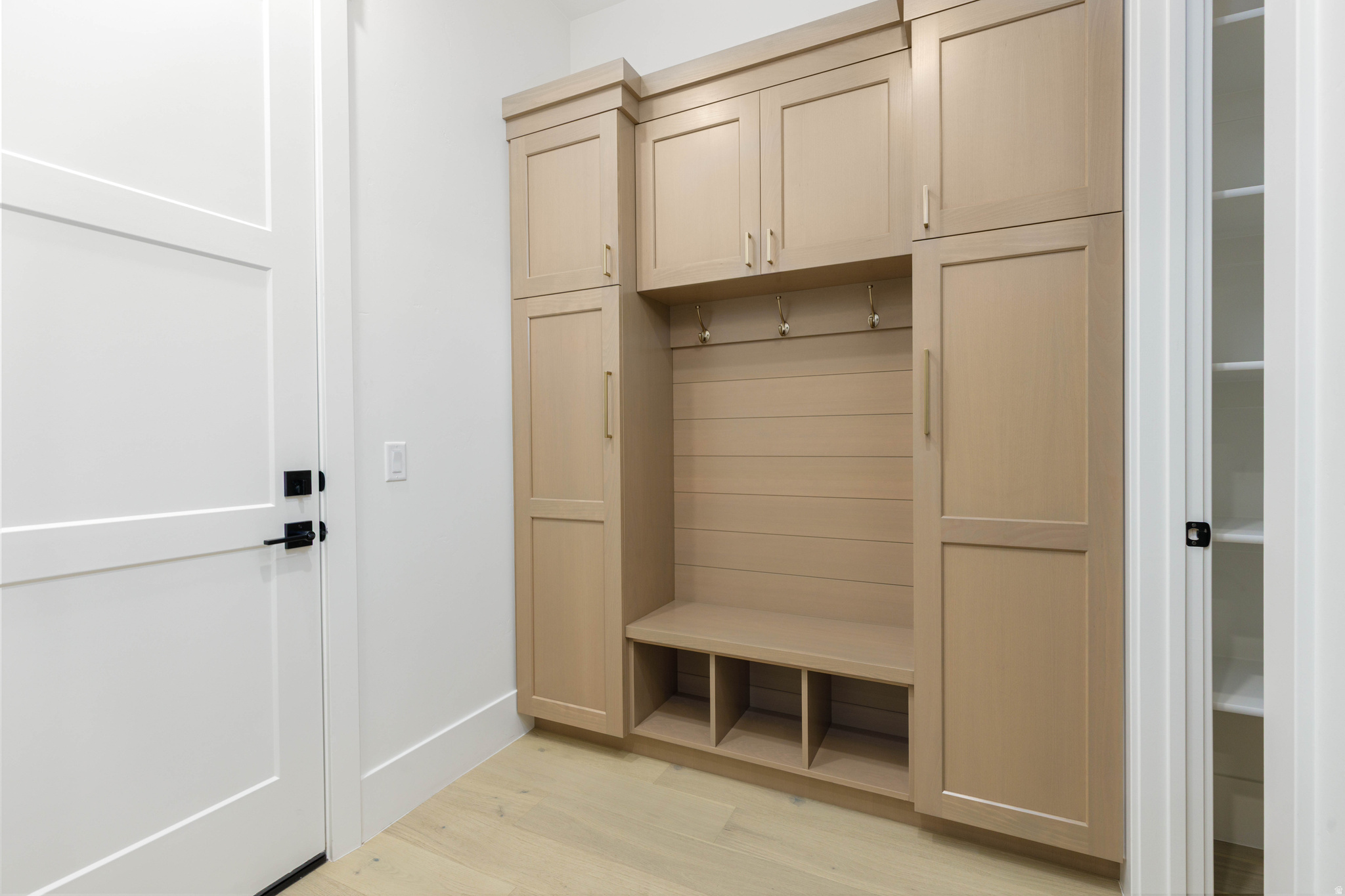 SYCAMORE VILLAGE 1 - Residential