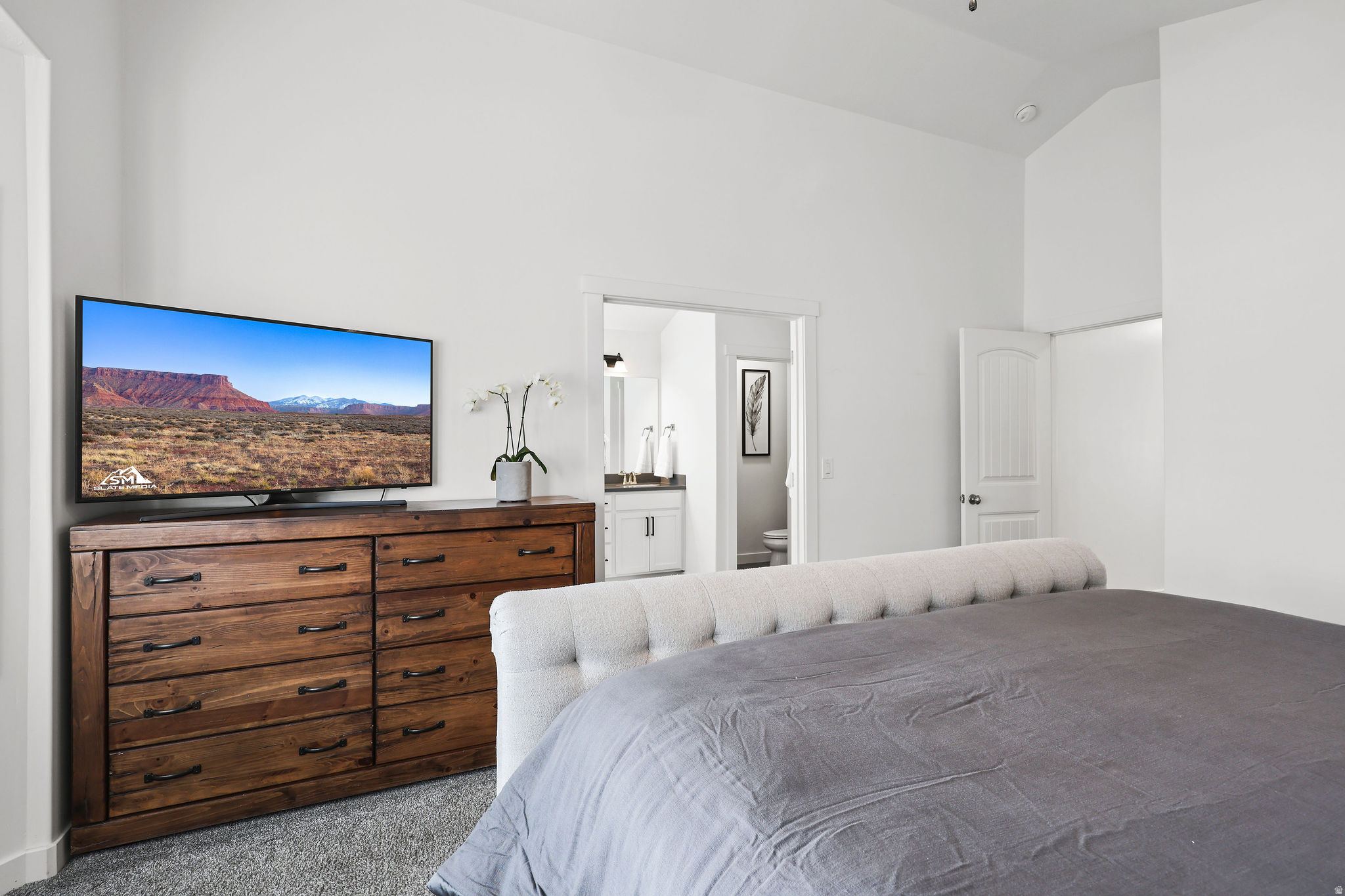 HYDE POINT - Residential