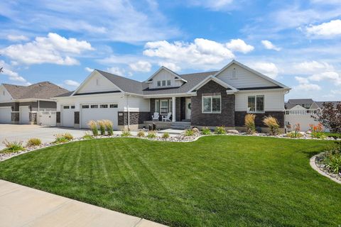 Tiny photo for 8339 S ALLISON BEND DR, West Jordan, UT 84081 (MLS # 2140605)