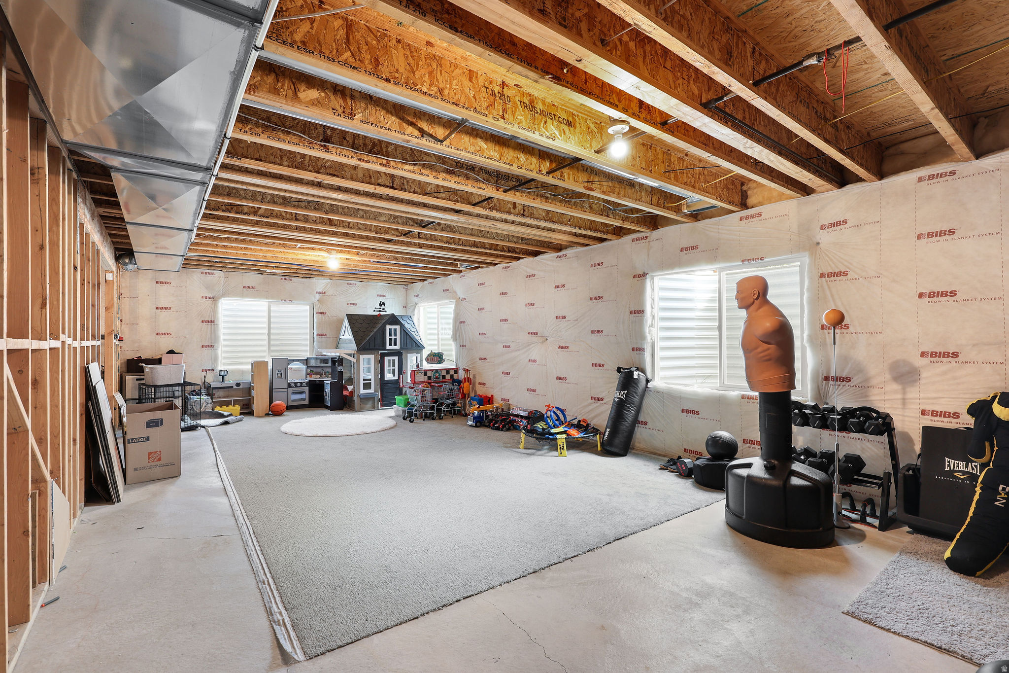 HYDE POINT - Residential