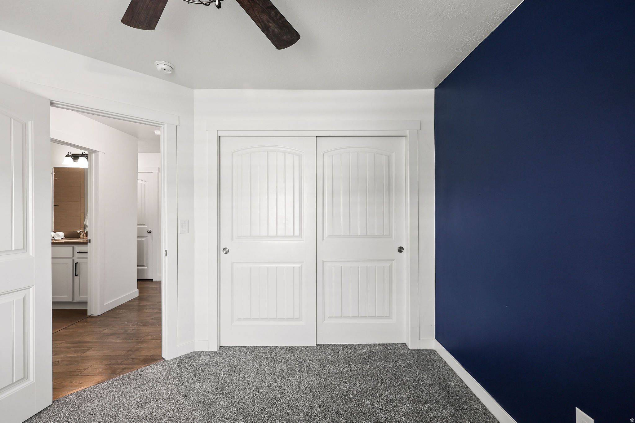 HYDE POINT - Residential