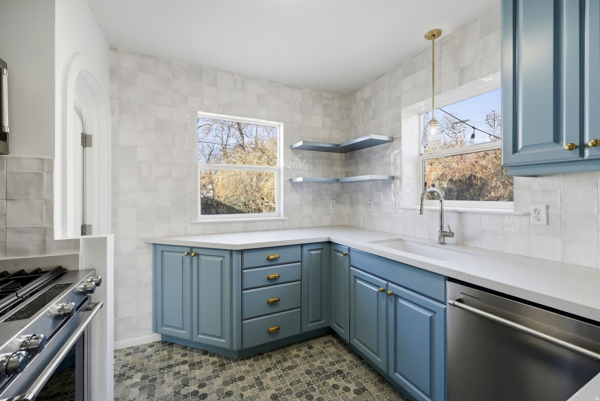 YALECREST - Residential