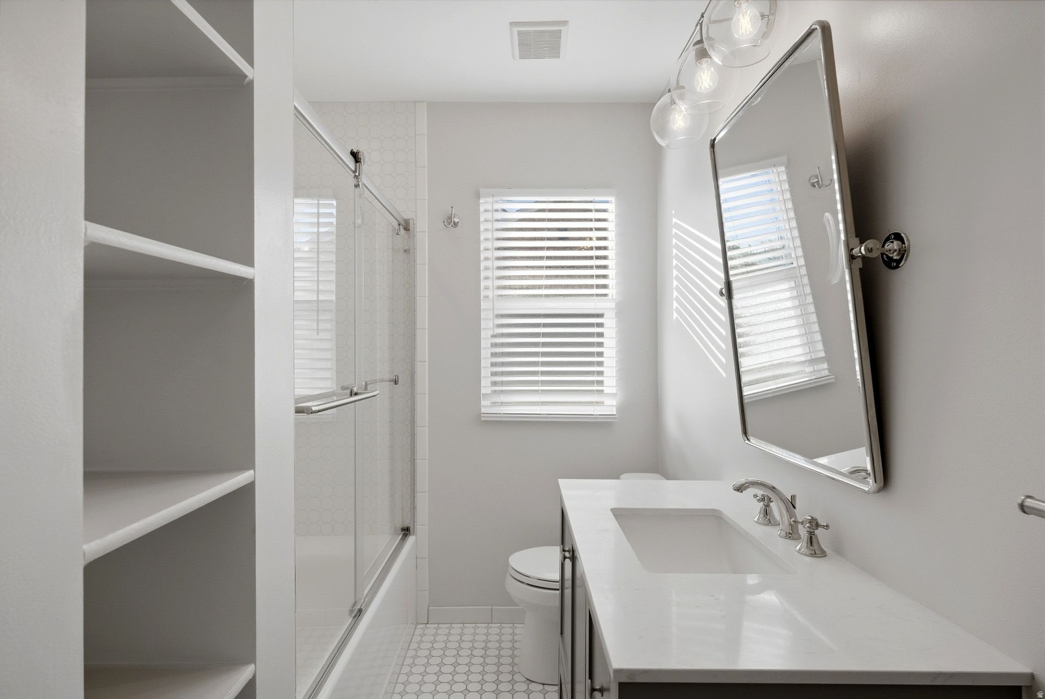 YALECREST - Residential