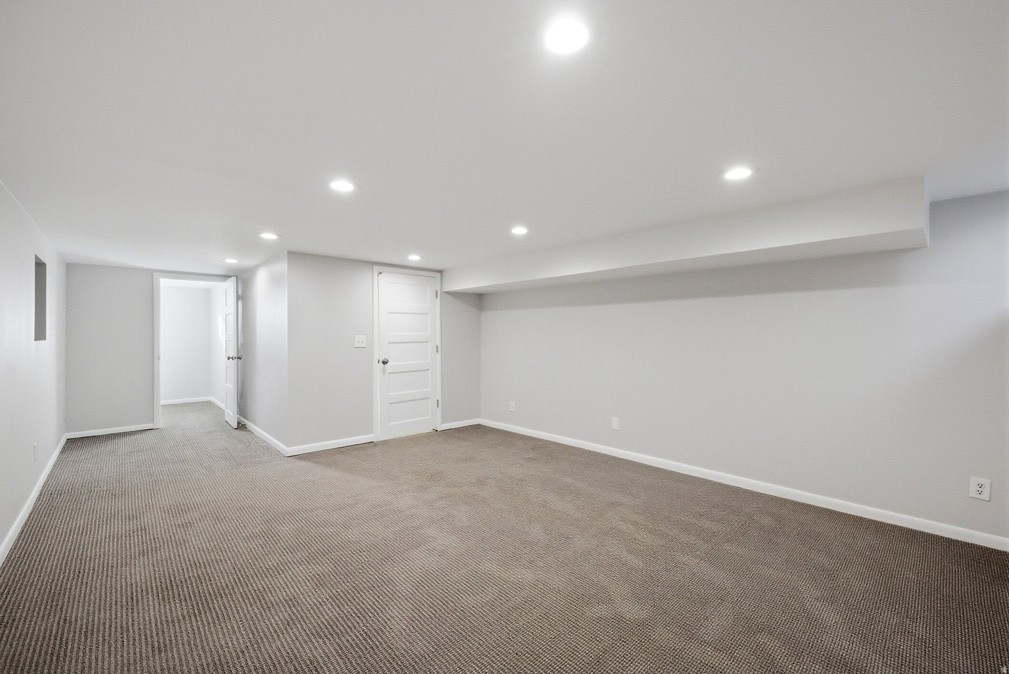 YALECREST - Residential