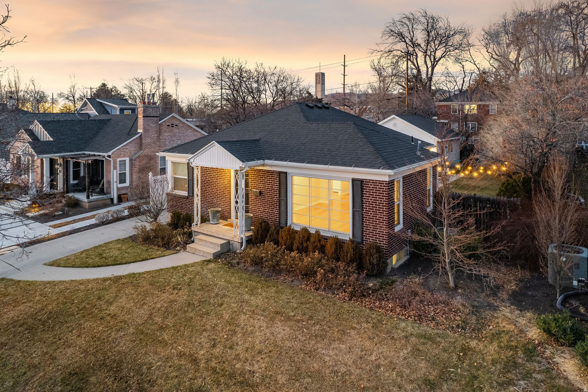 YALECREST - Residential