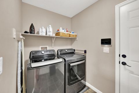 Tiny photo for 2141 W ASPEN WOOD LOOP N, Lehi, UT 84048 (MLS # 2147266)