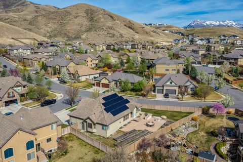 Tiny photo for 2141 W ASPEN WOOD LOOP N, Lehi, UT 84048 (MLS # 2147266)