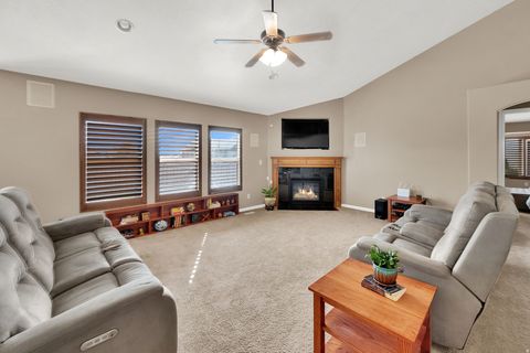 Tiny photo for 2141 W ASPEN WOOD LOOP N, Lehi, UT 84048 (MLS # 2147266)