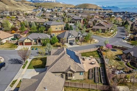 Tiny photo for 2141 W ASPEN WOOD LOOP N, Lehi, UT 84048 (MLS # 2147266)