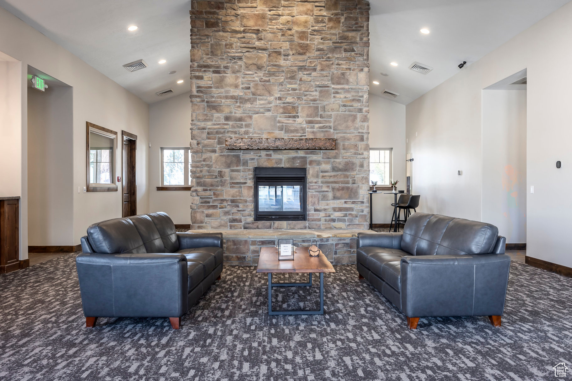 PARKS EDGE - Residential