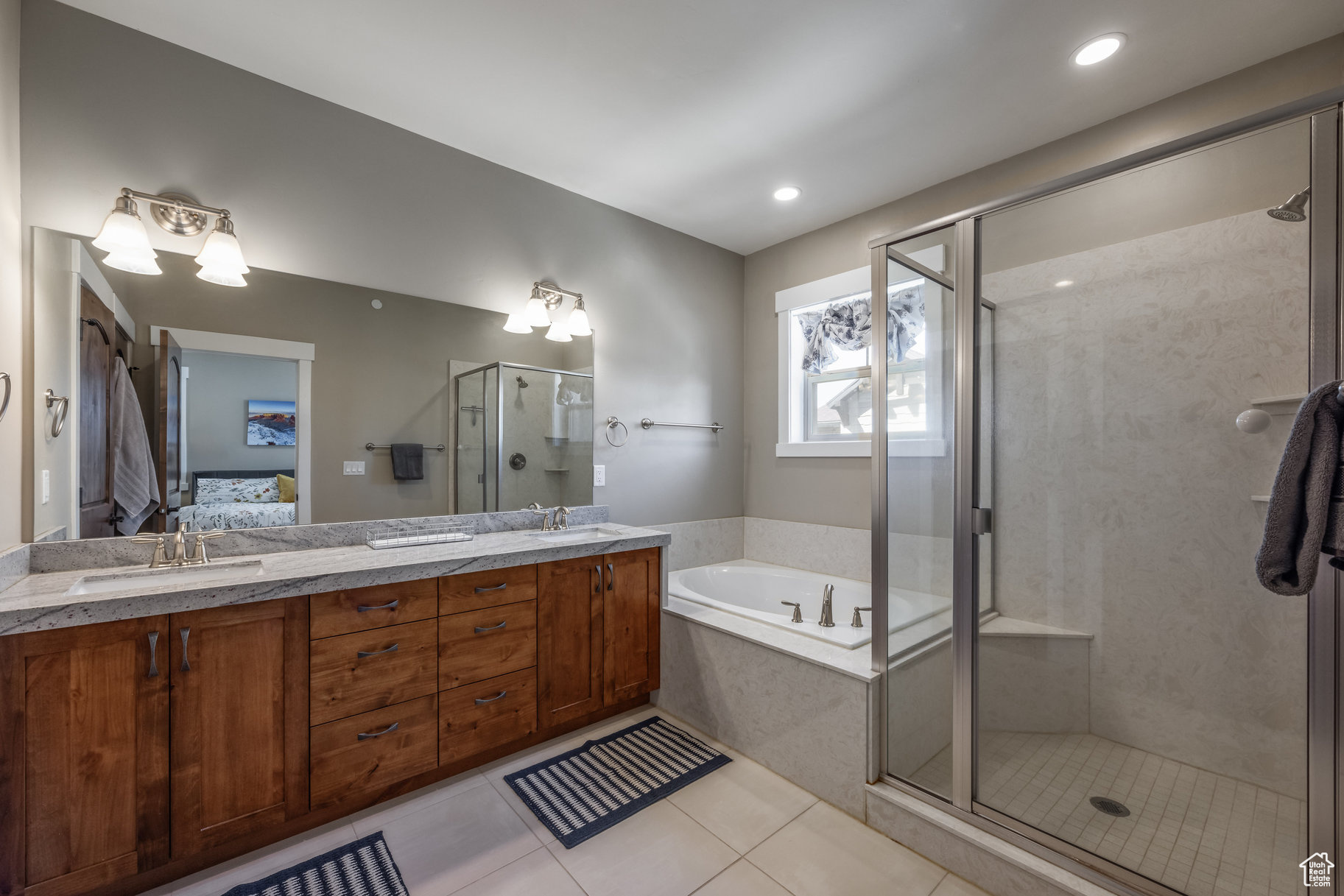 PARKS EDGE - Residential