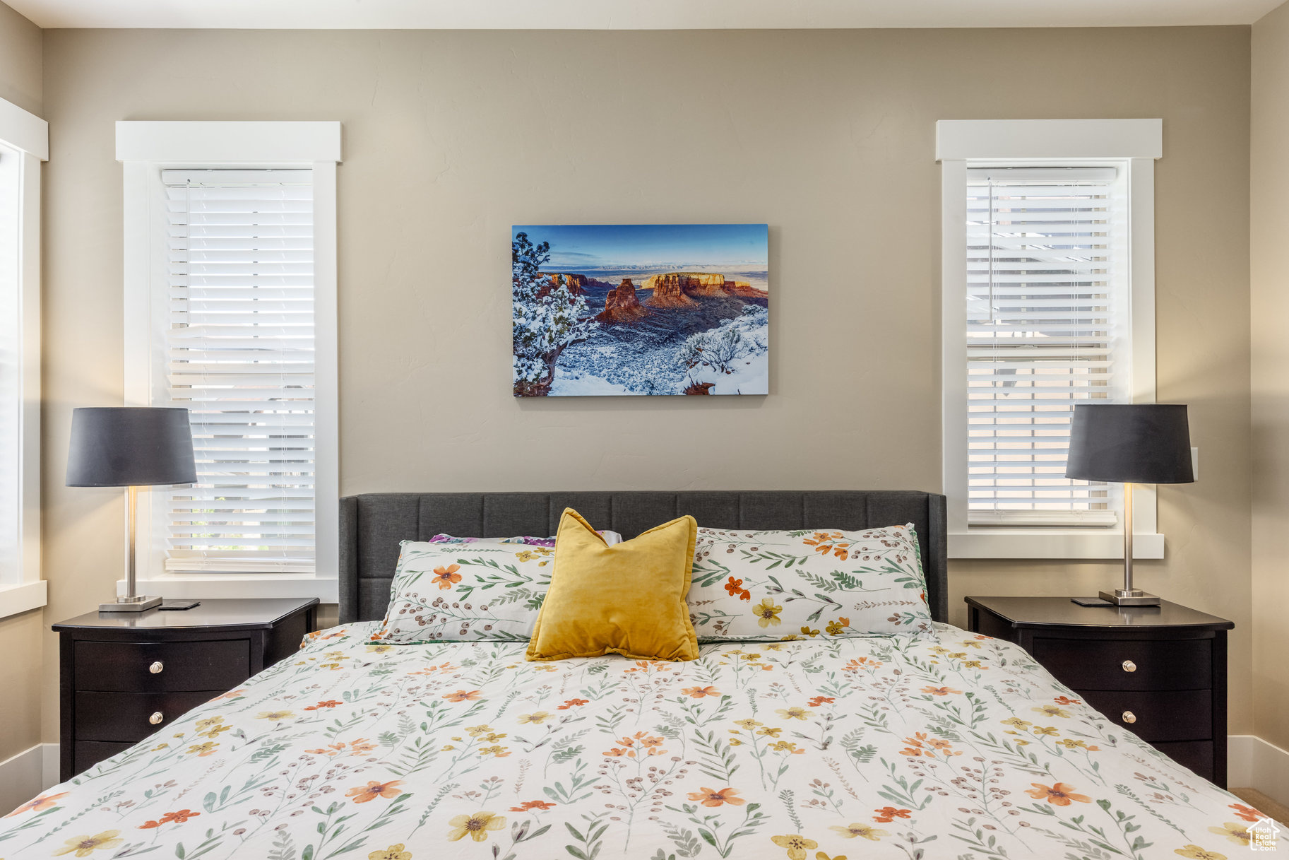 PARKS EDGE - Residential