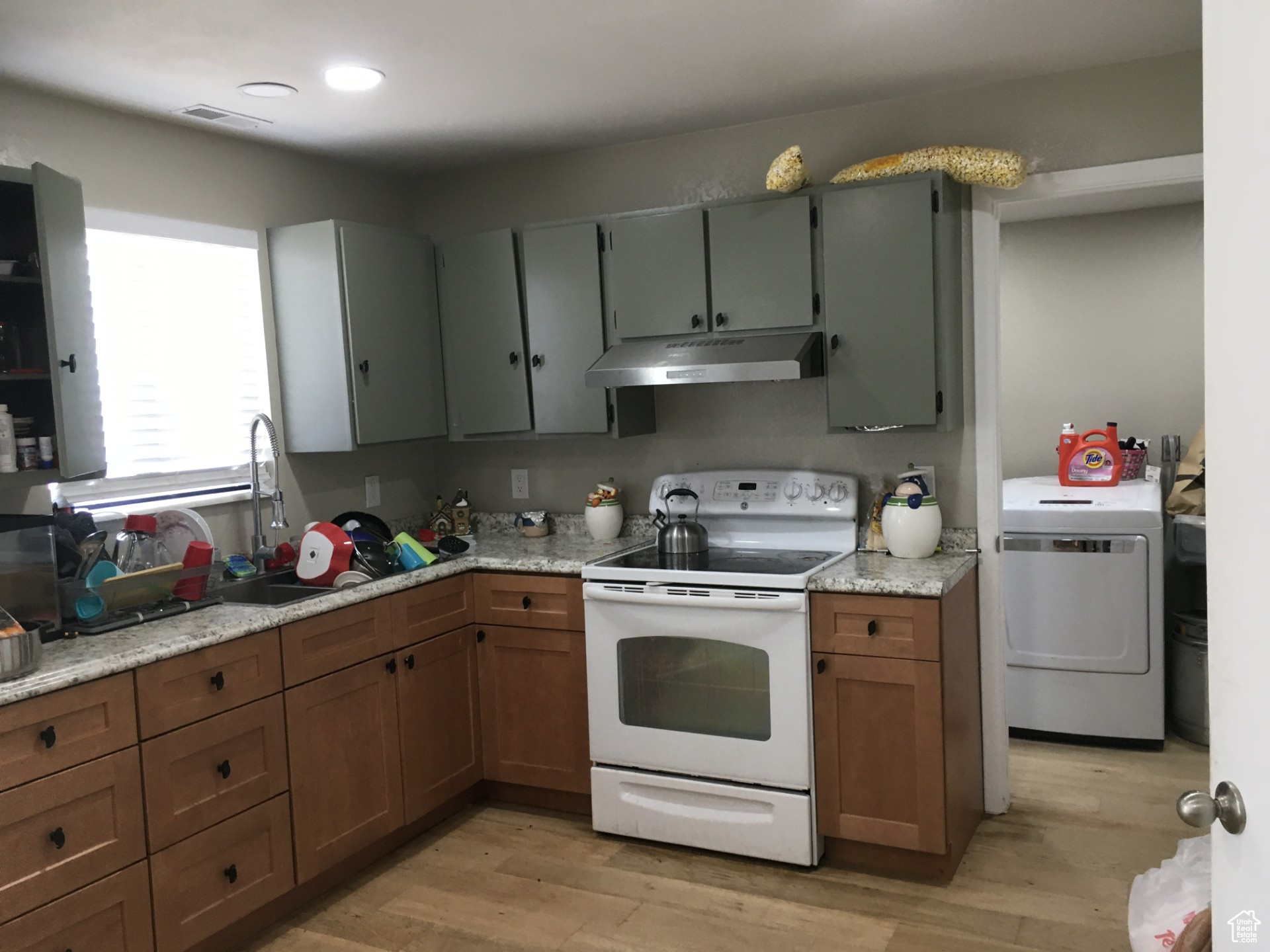 RIVERSIDE - Residential Income