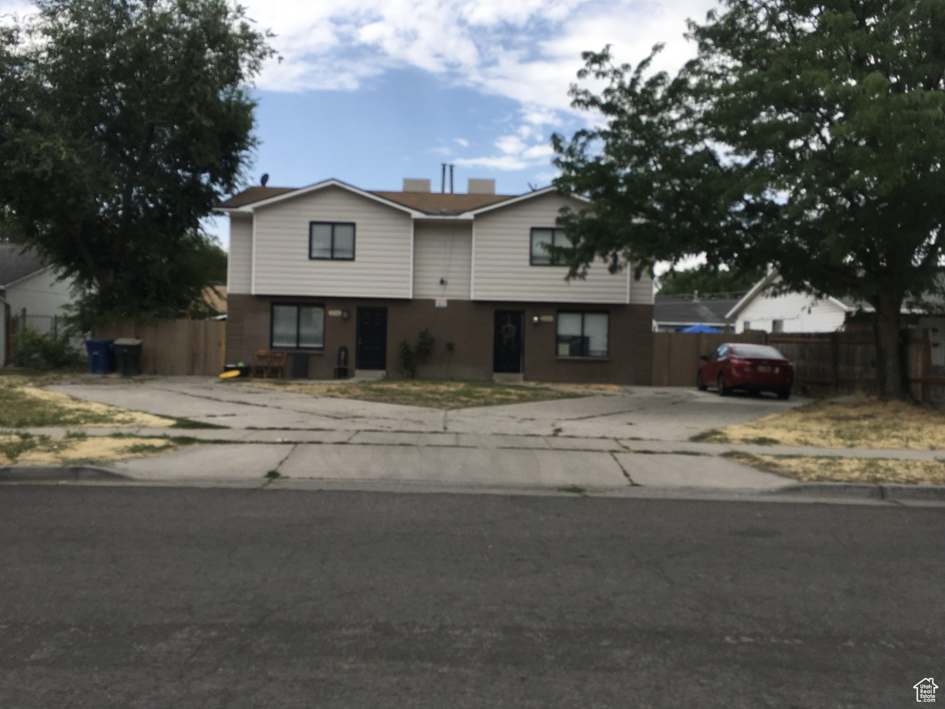 RIVERSIDE - Residential Income