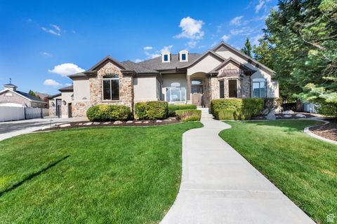 Tiny photo for 11331 S CARRIE RIM CIR, South Jordan, UT 84095 (MLS # 2114569)