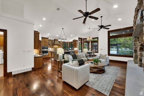 Tiny photo for 11331 S CARRIE RIM CIR, South Jordan, UT 84095 (MLS # 2114569)
