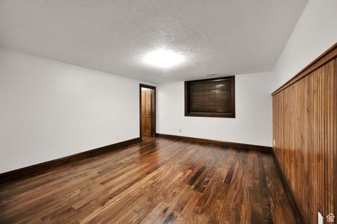 Tiny photo for 11331 S CARRIE RIM CIR, South Jordan, UT 84095 (MLS # 2114569)