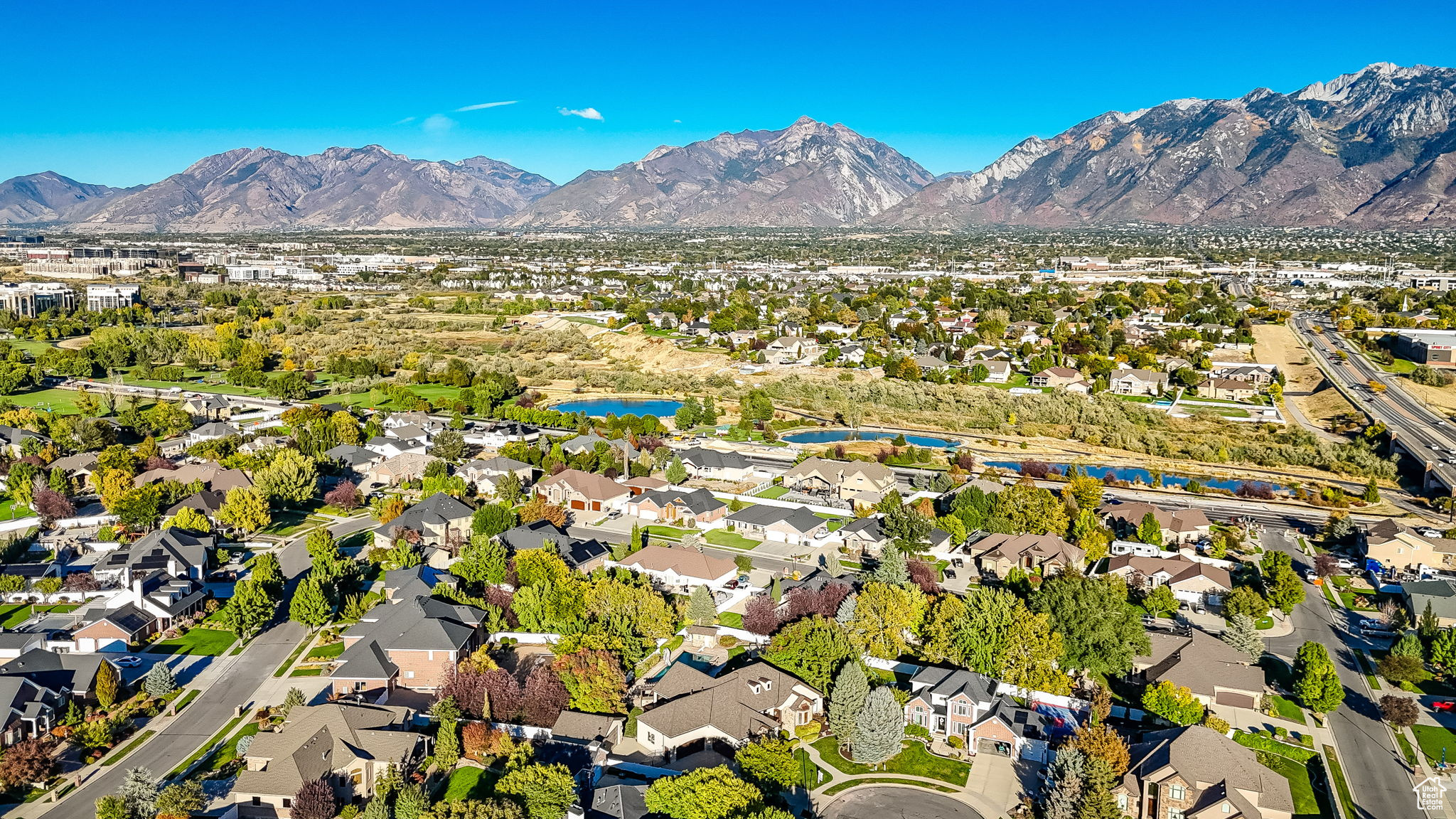 PARKWAY PALISADES - Residential