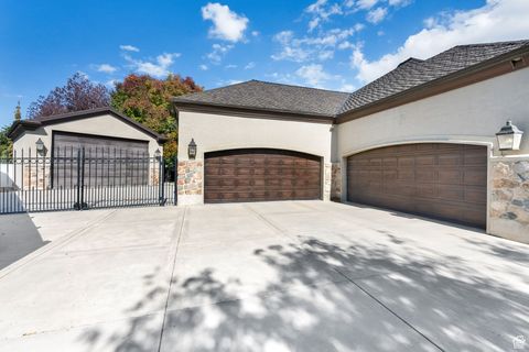 Tiny photo for 11331 S CARRIE RIM CIR, South Jordan, UT 84095 (MLS # 2114569)