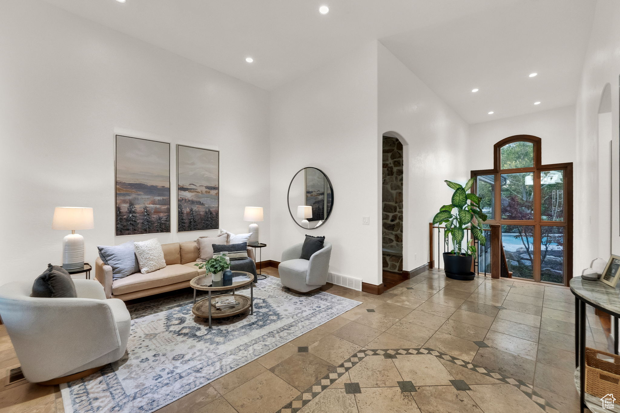 PARKWAY PALISADES - Residential