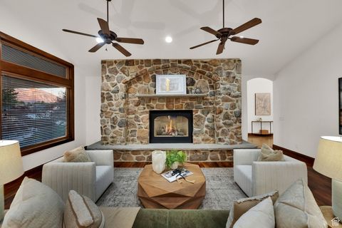 Tiny photo for 11331 S CARRIE RIM CIR, South Jordan, UT 84095 (MLS # 2114569)