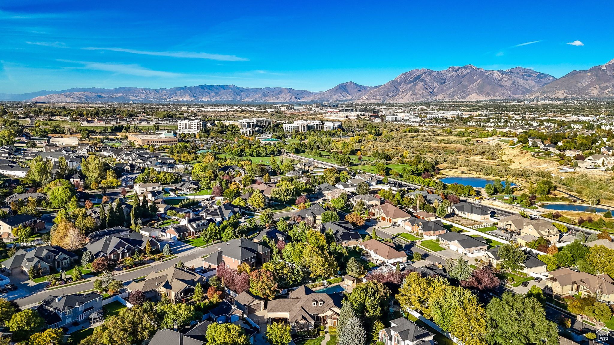 PARKWAY PALISADES - Residential