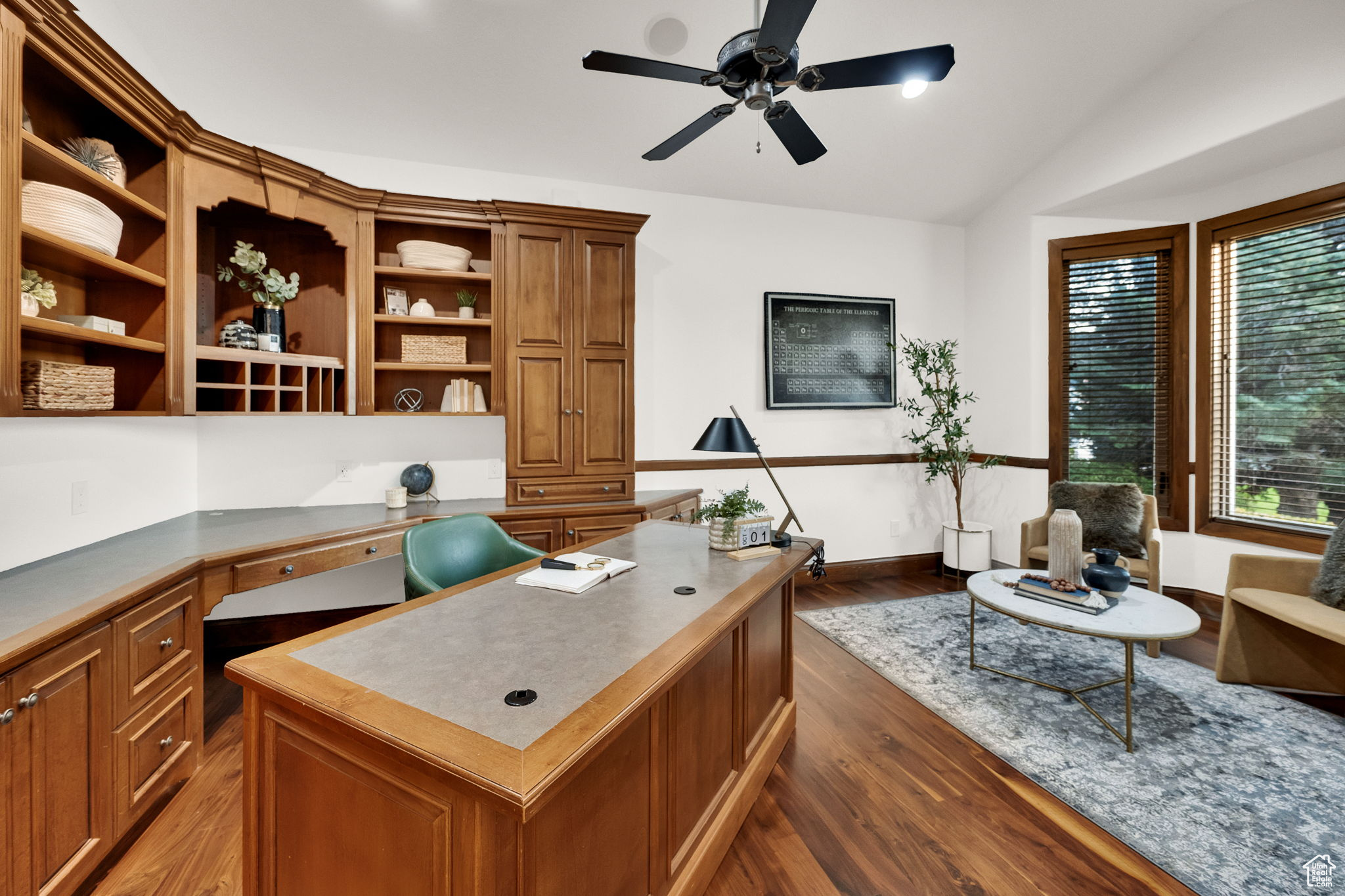 PARKWAY PALISADES - Residential