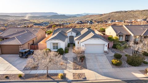 Tiny photo for 2948 E SLICK ROCK RD, Washington, UT 84780 (MLS # 2134195)