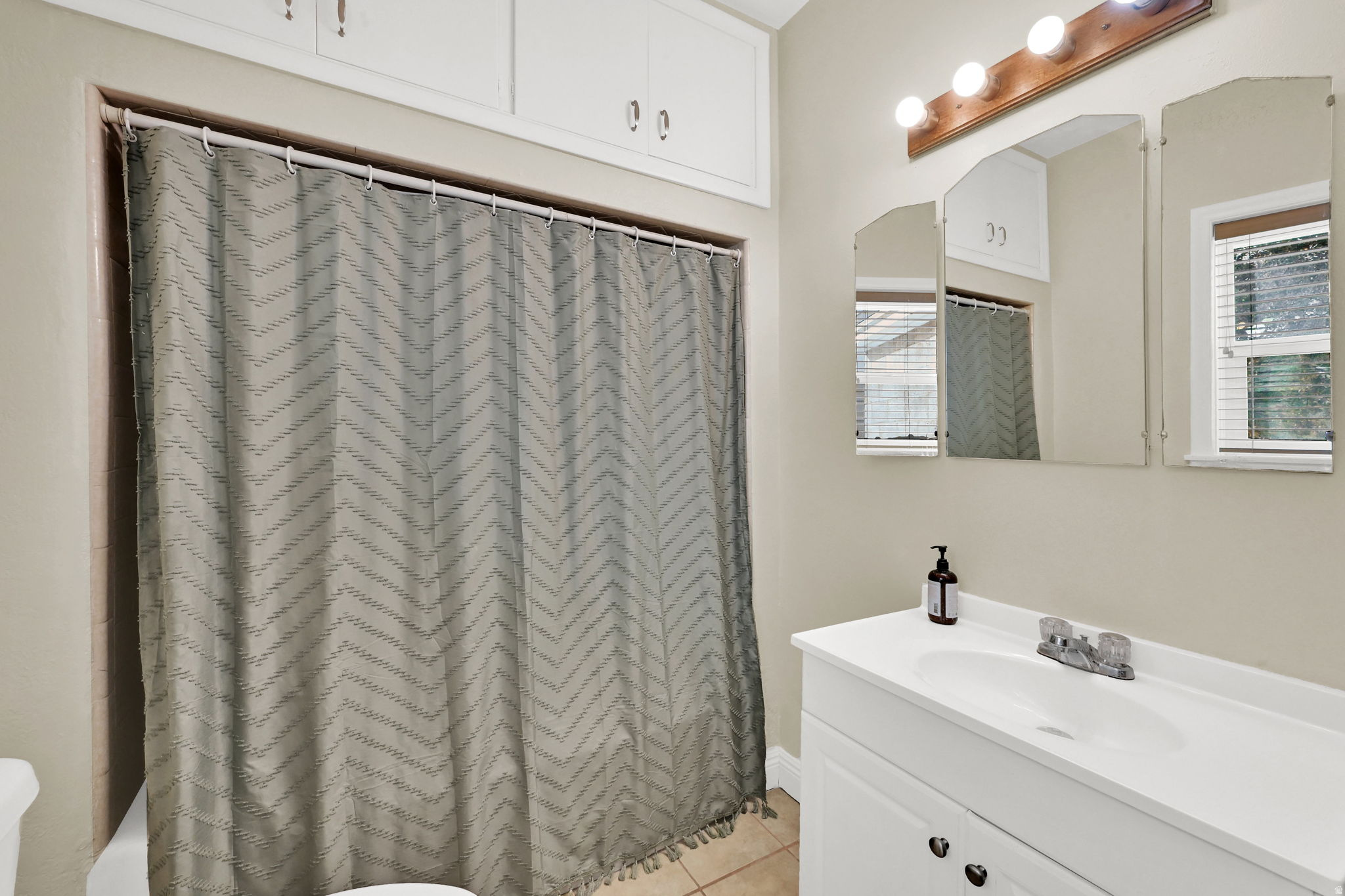 COMMERICAL ST. - Residential