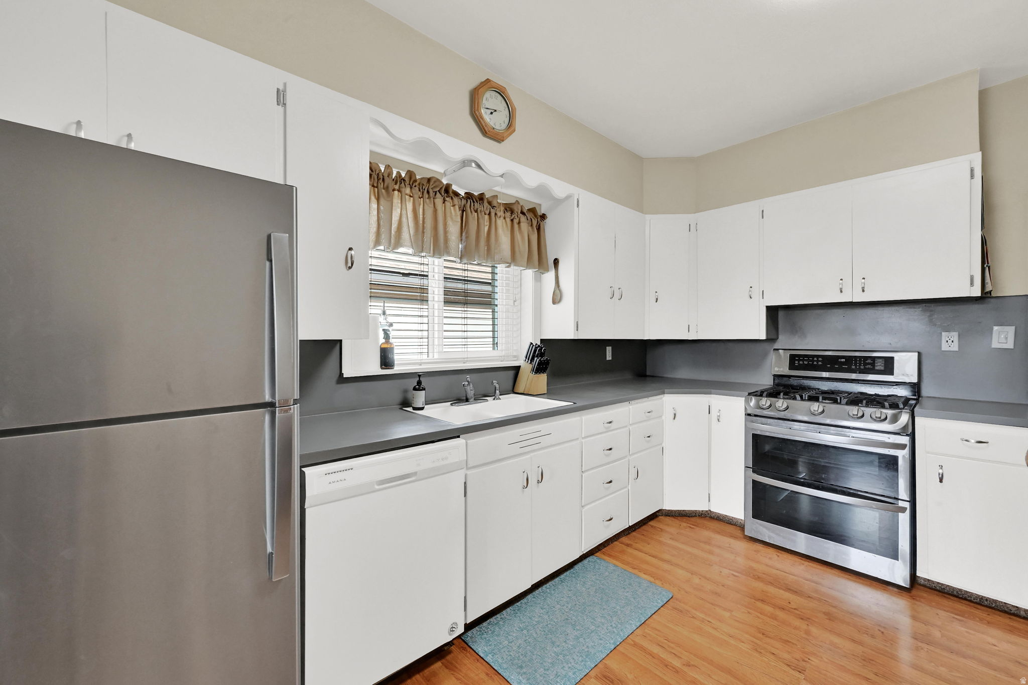 COMMERICAL ST. - Residential