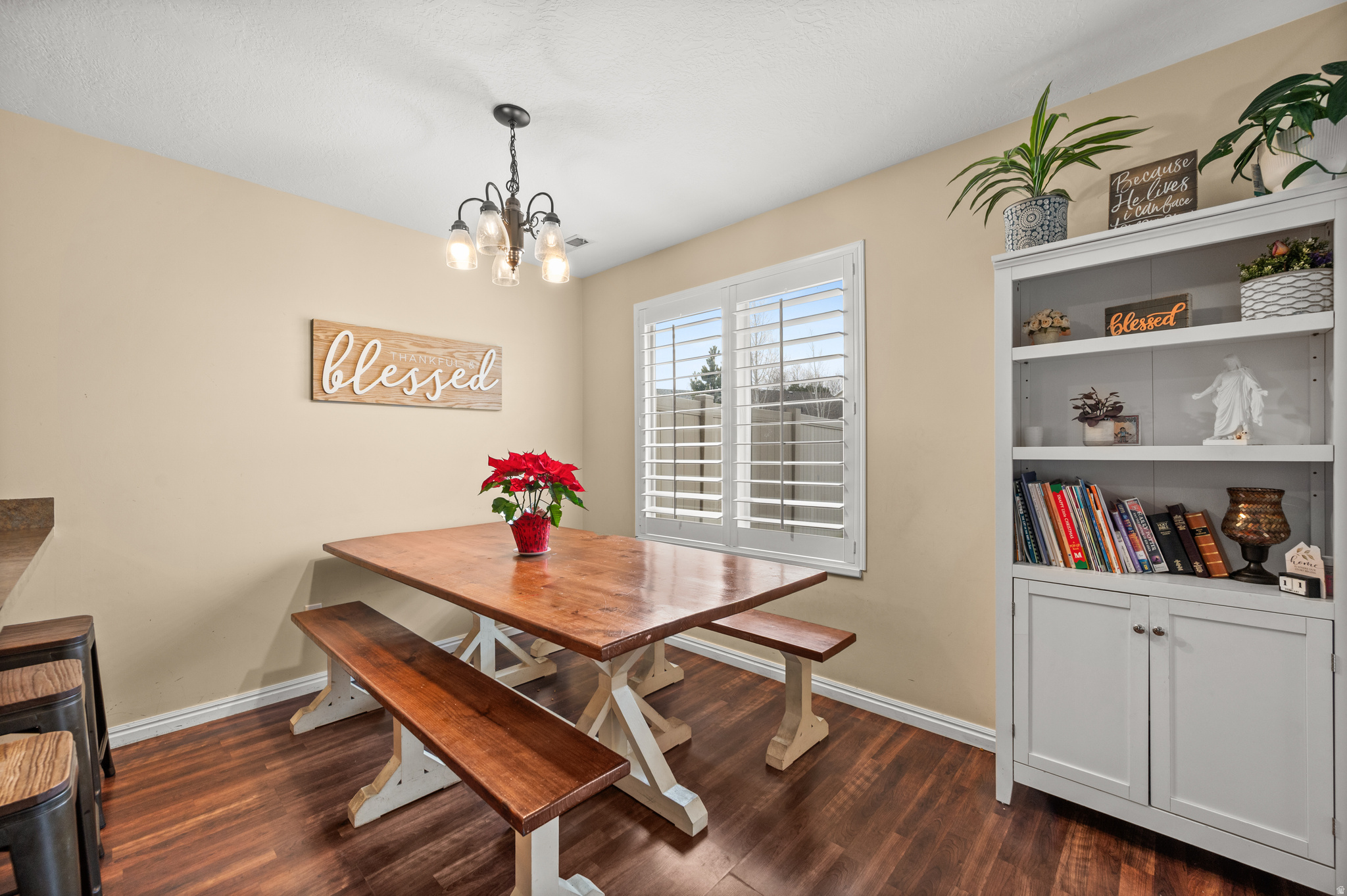 STONEFIELD VILLAGE - Residential