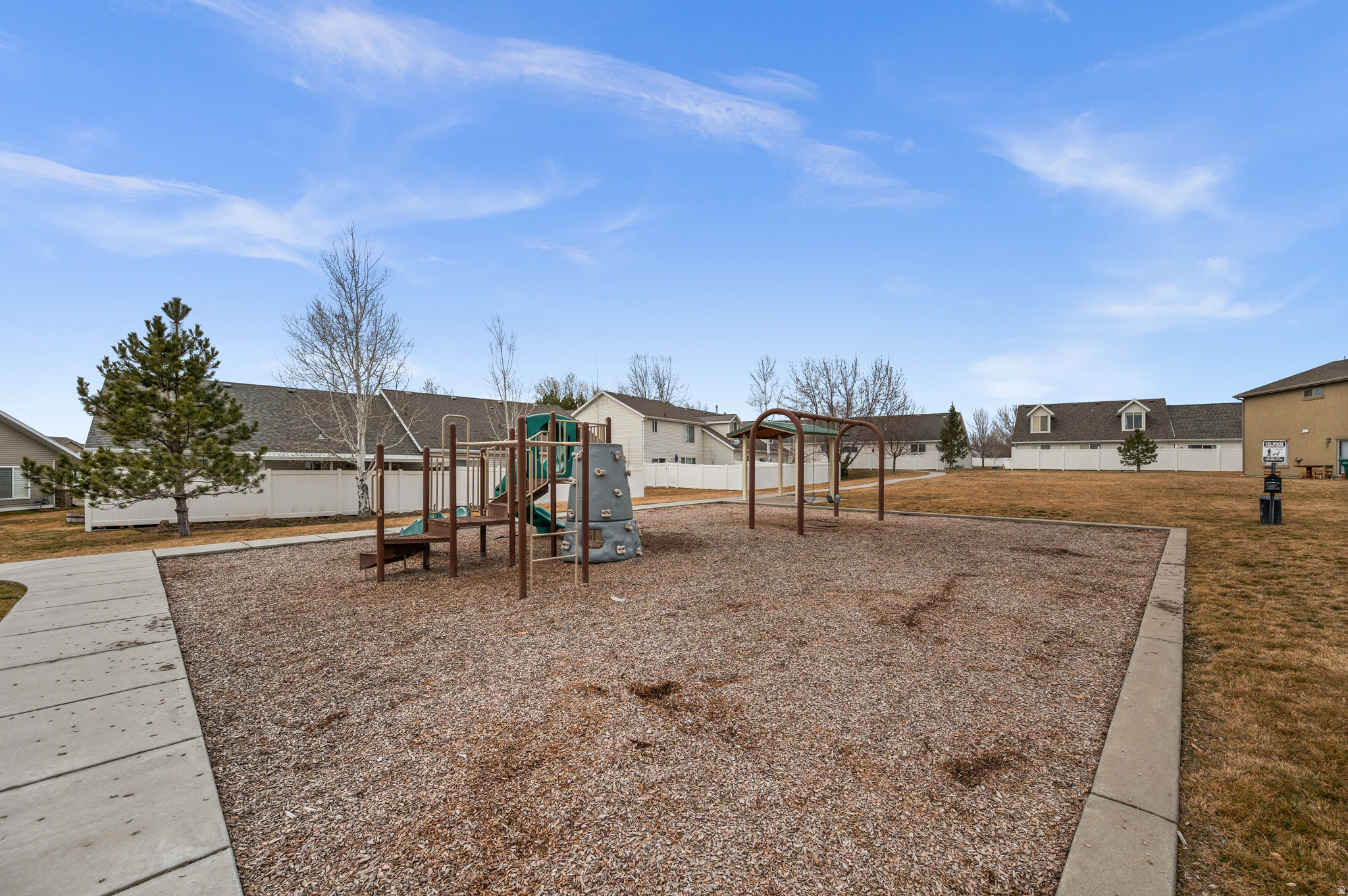 STONEFIELD VILLAGE - Residential