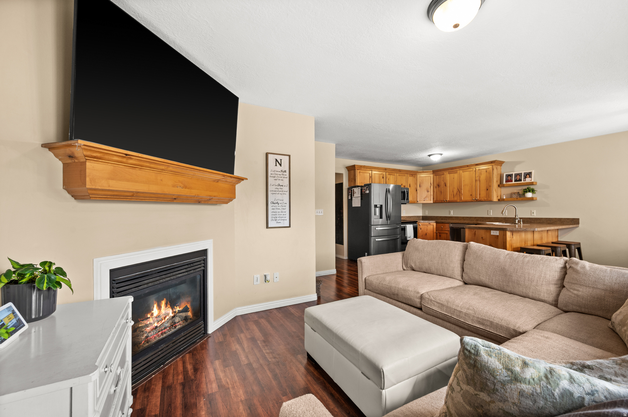 STONEFIELD VILLAGE - Residential