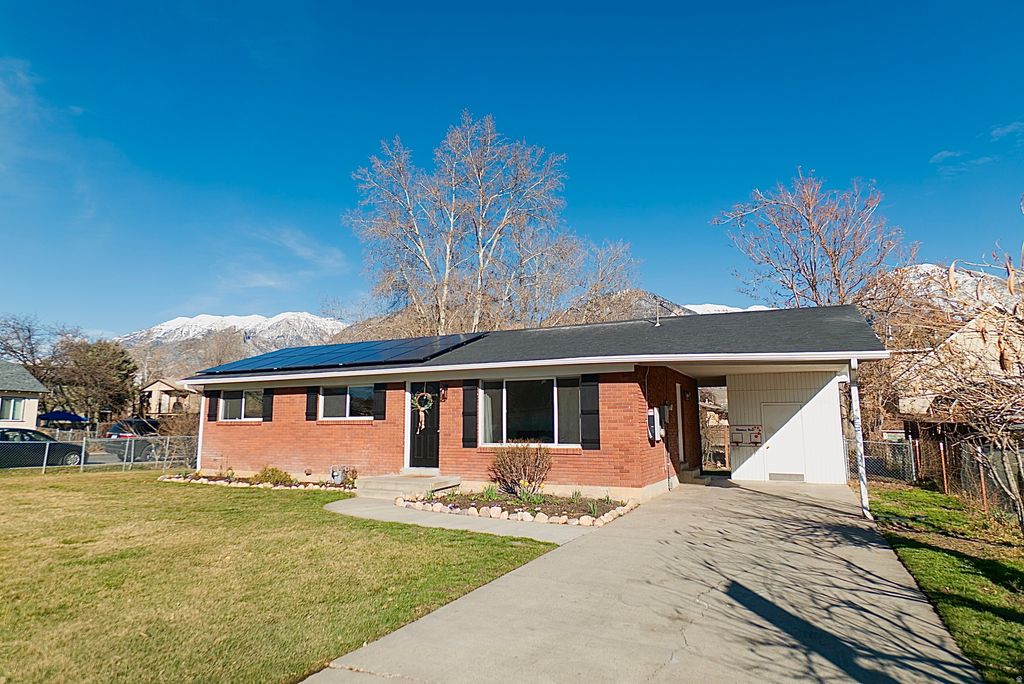 Photo of 711 S 500 W, Provo, UT 84601 (MLS # 2143480)