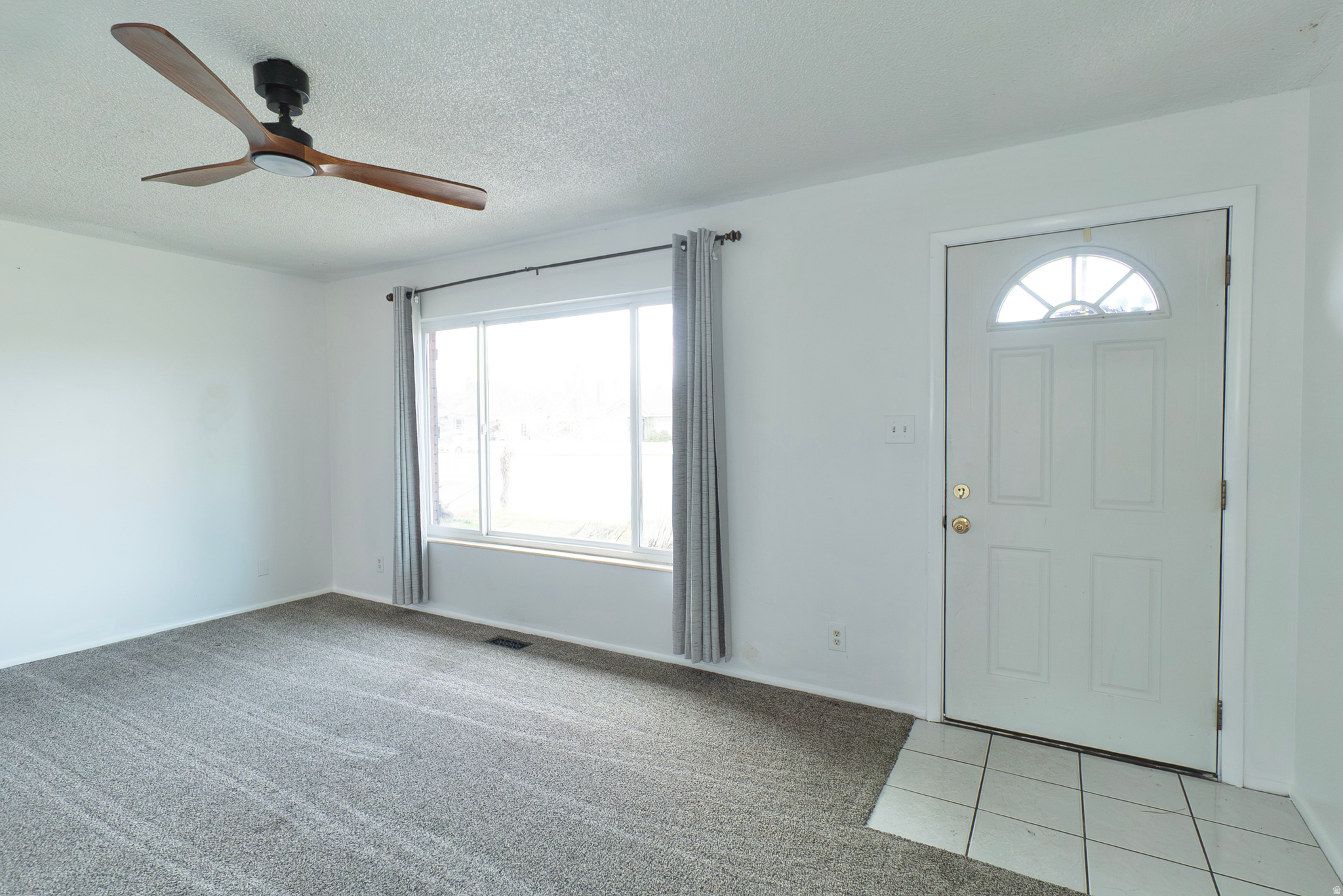 HOMEPLACE - Residential