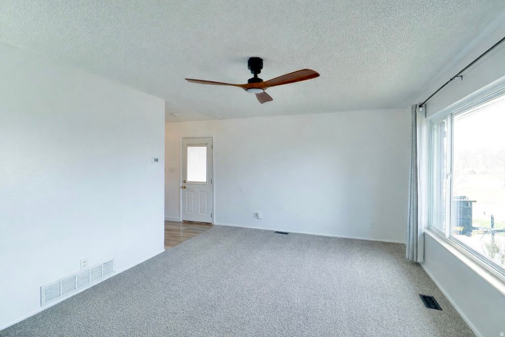 Photo of 711 S 500 W, Provo, UT 84601 (MLS # 2143480)