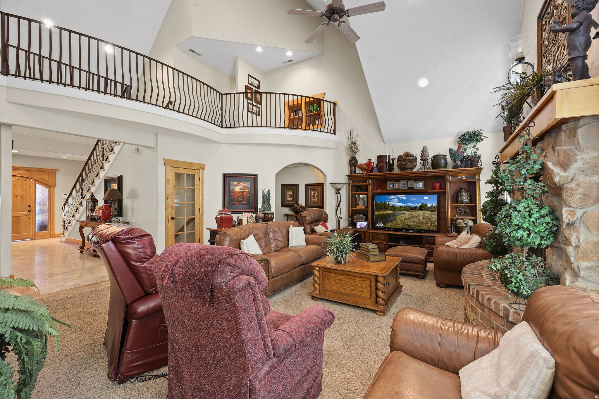 PHEASANT HOLLOW - Residential