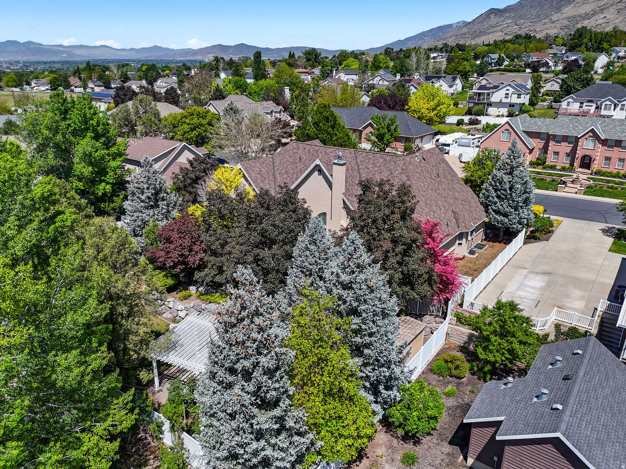 PHEASANT HOLLOW - Residential