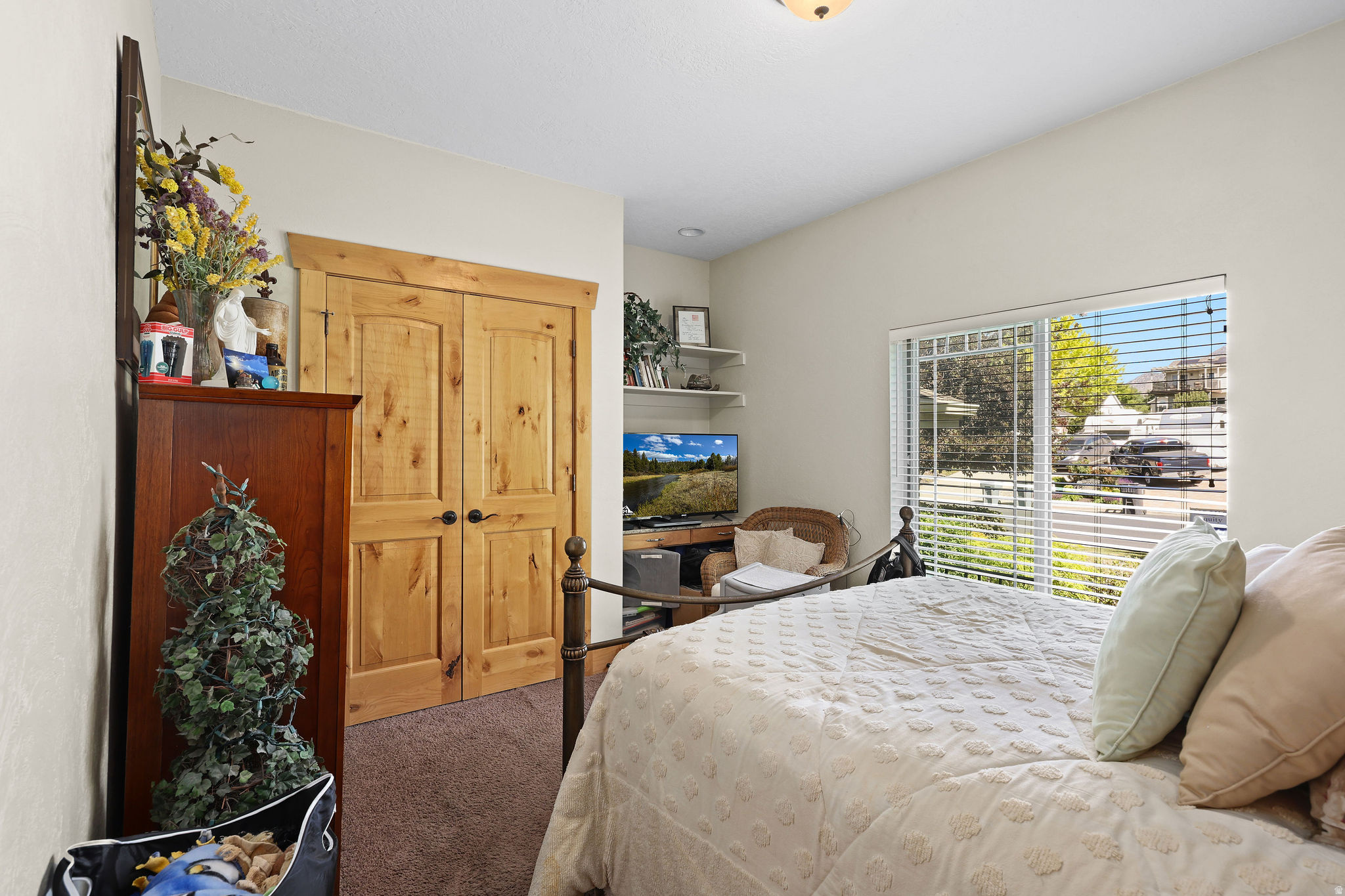 PHEASANT HOLLOW - Residential