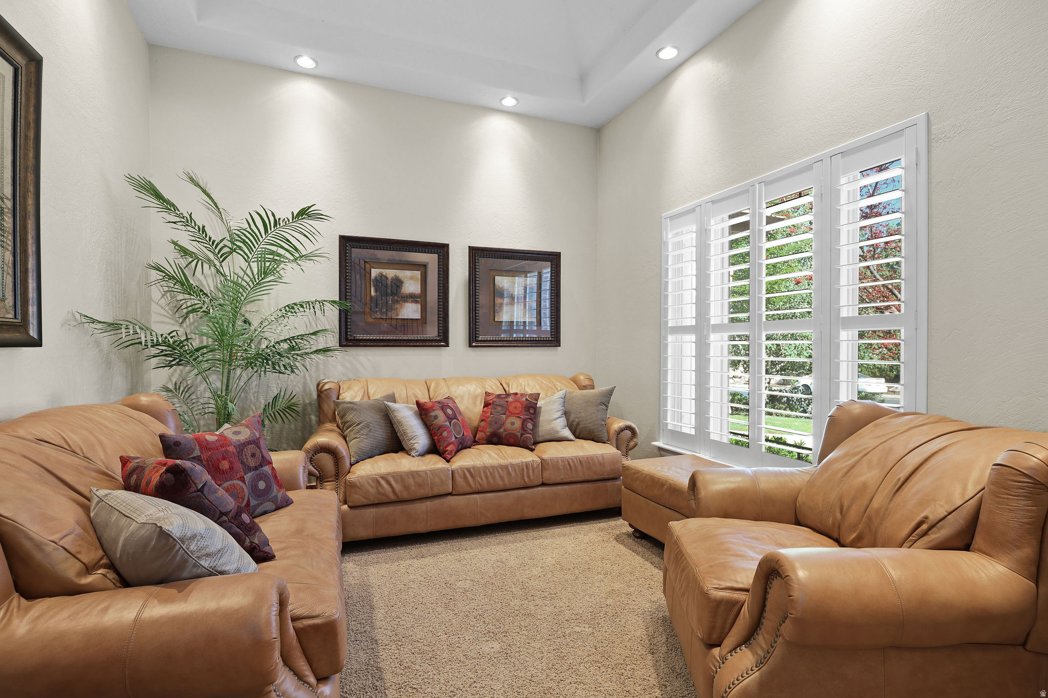 PHEASANT HOLLOW - Residential