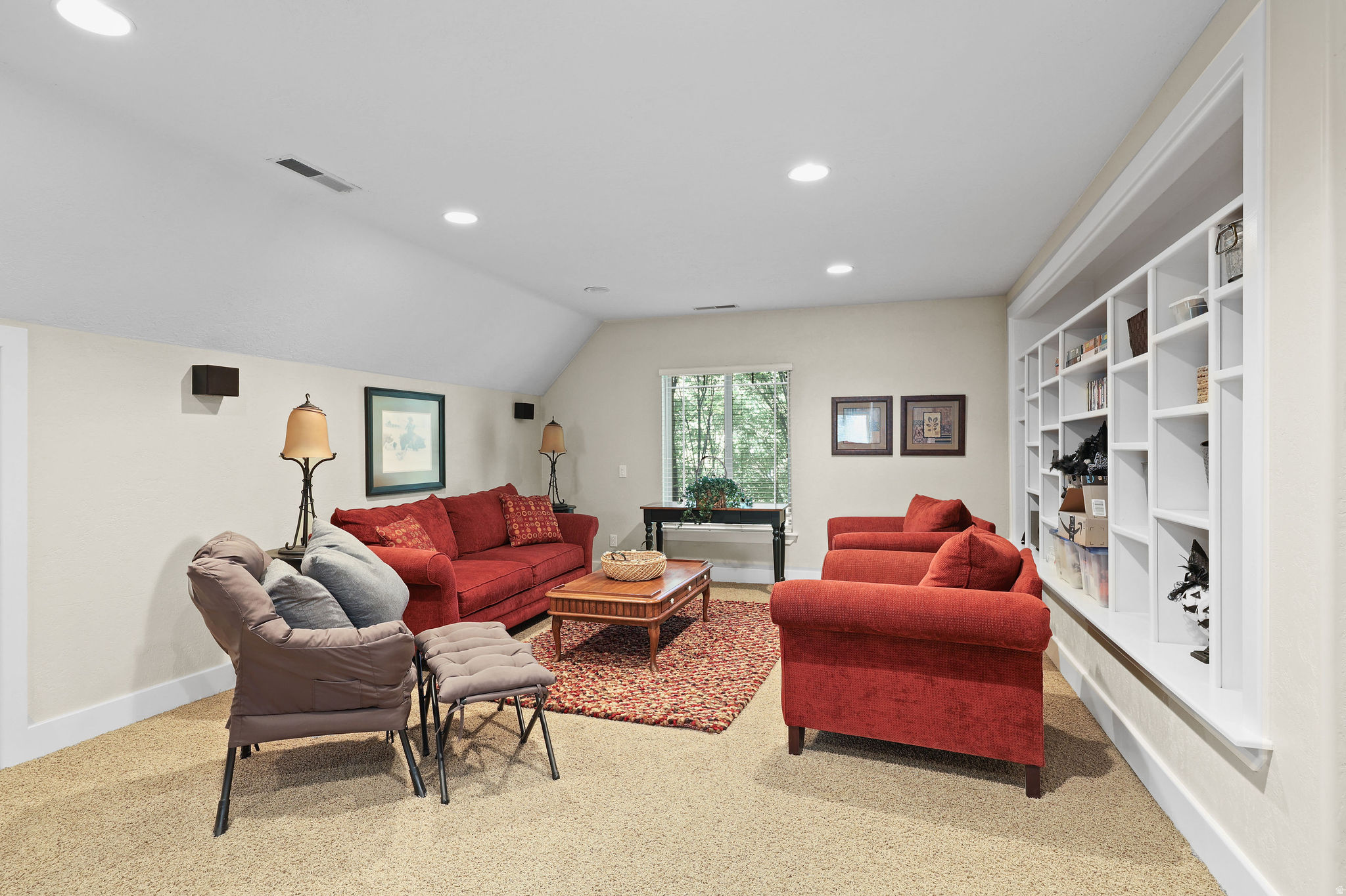 PHEASANT HOLLOW - Residential