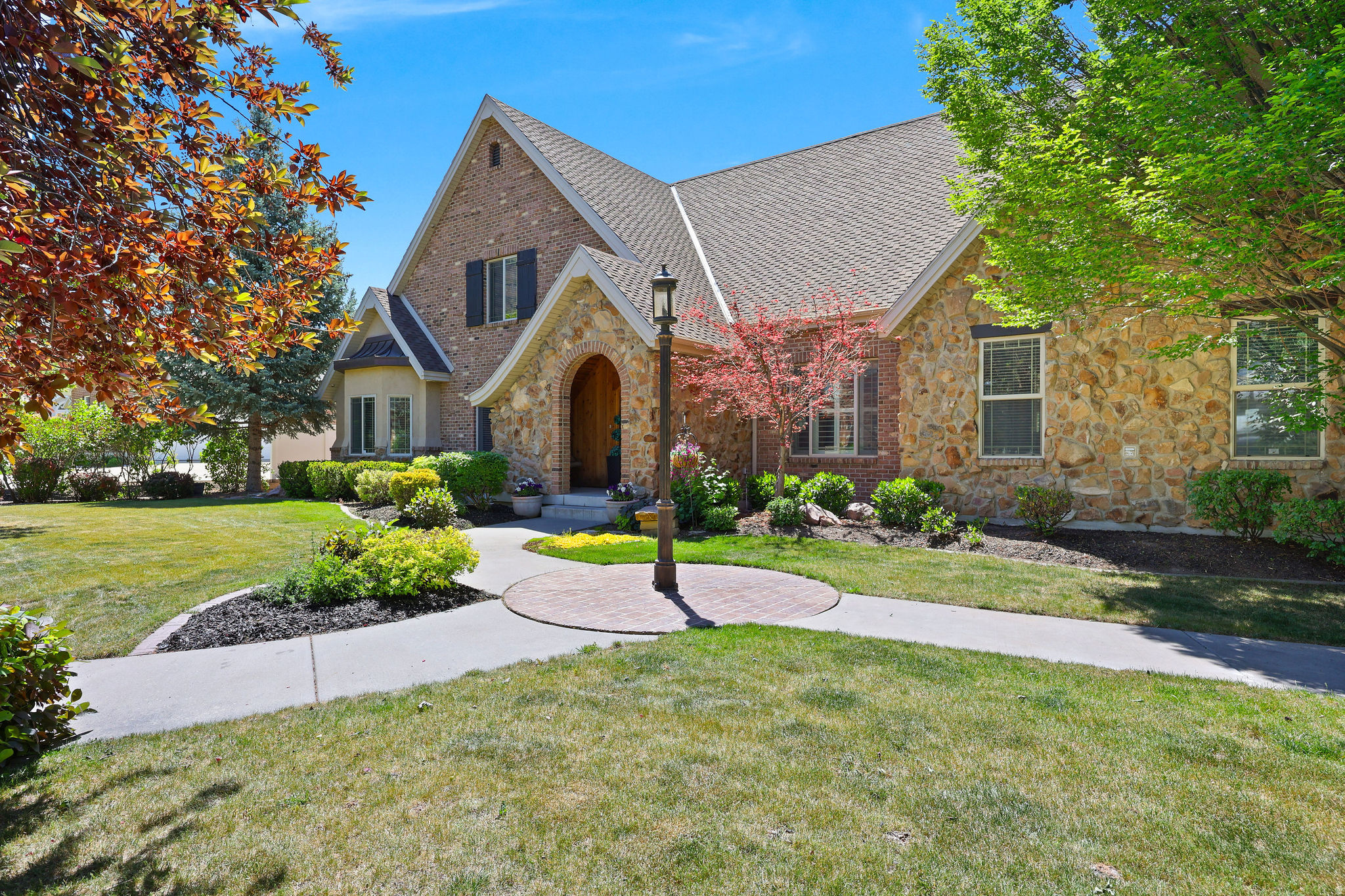 PHEASANT HOLLOW - Residential